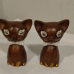 Vintage Ceramic Cat Salt & Pepper Shakers